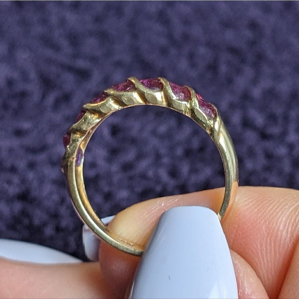 14k gold ruby band - Picture 4 of 7